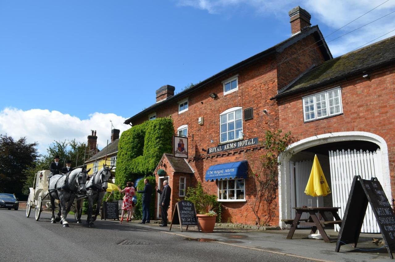 The Royal Arms Hotel Sutton Cheney Luaran gambar